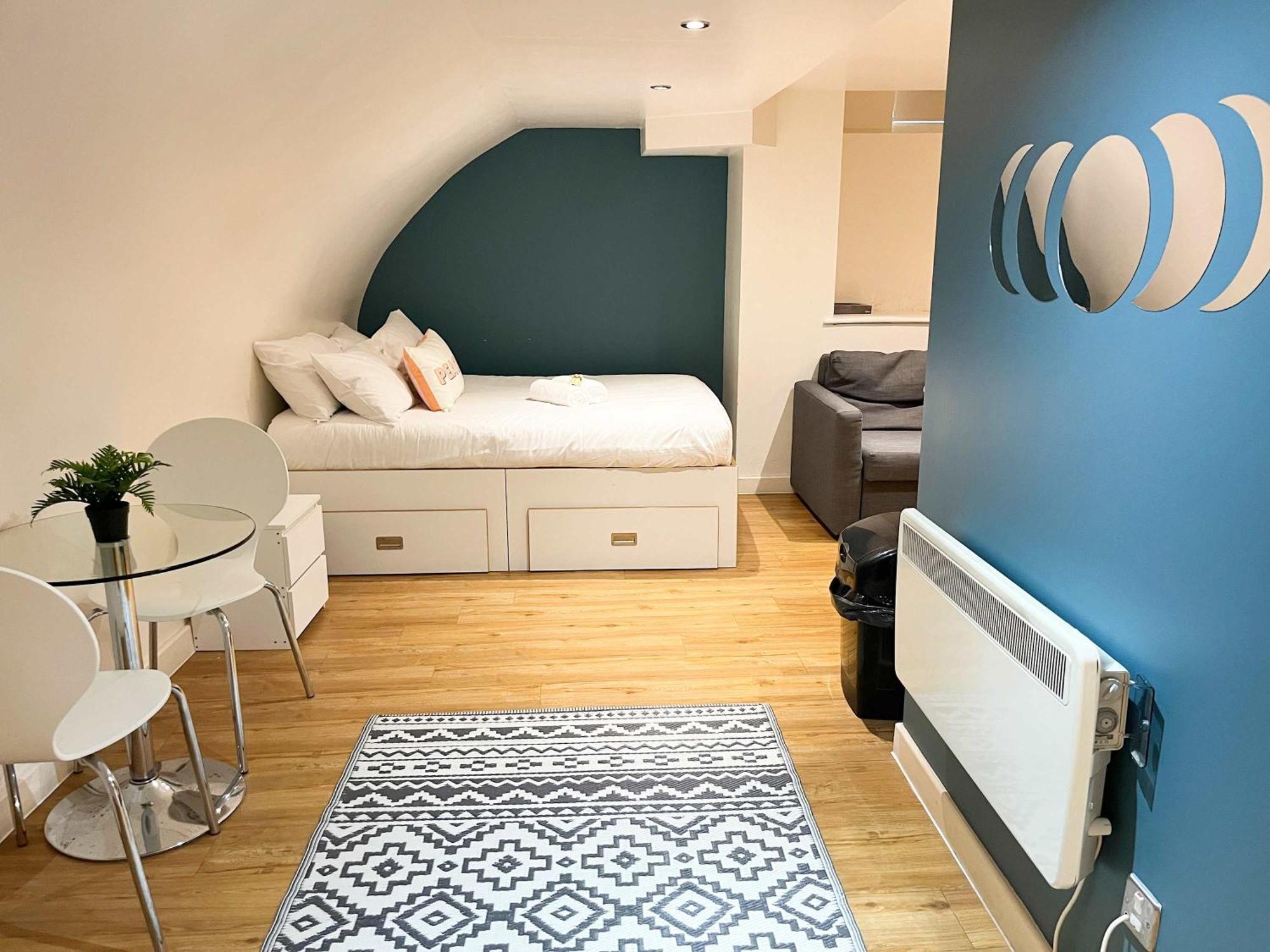Harford House - Hopewell Apartment *