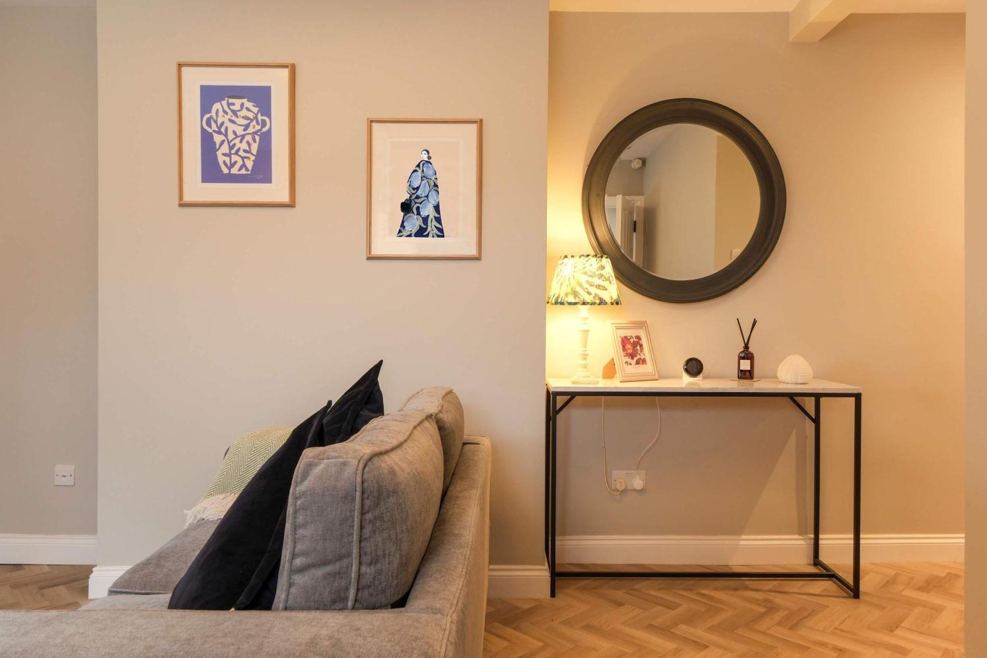 One Bedroom Flat In Southville Apartment