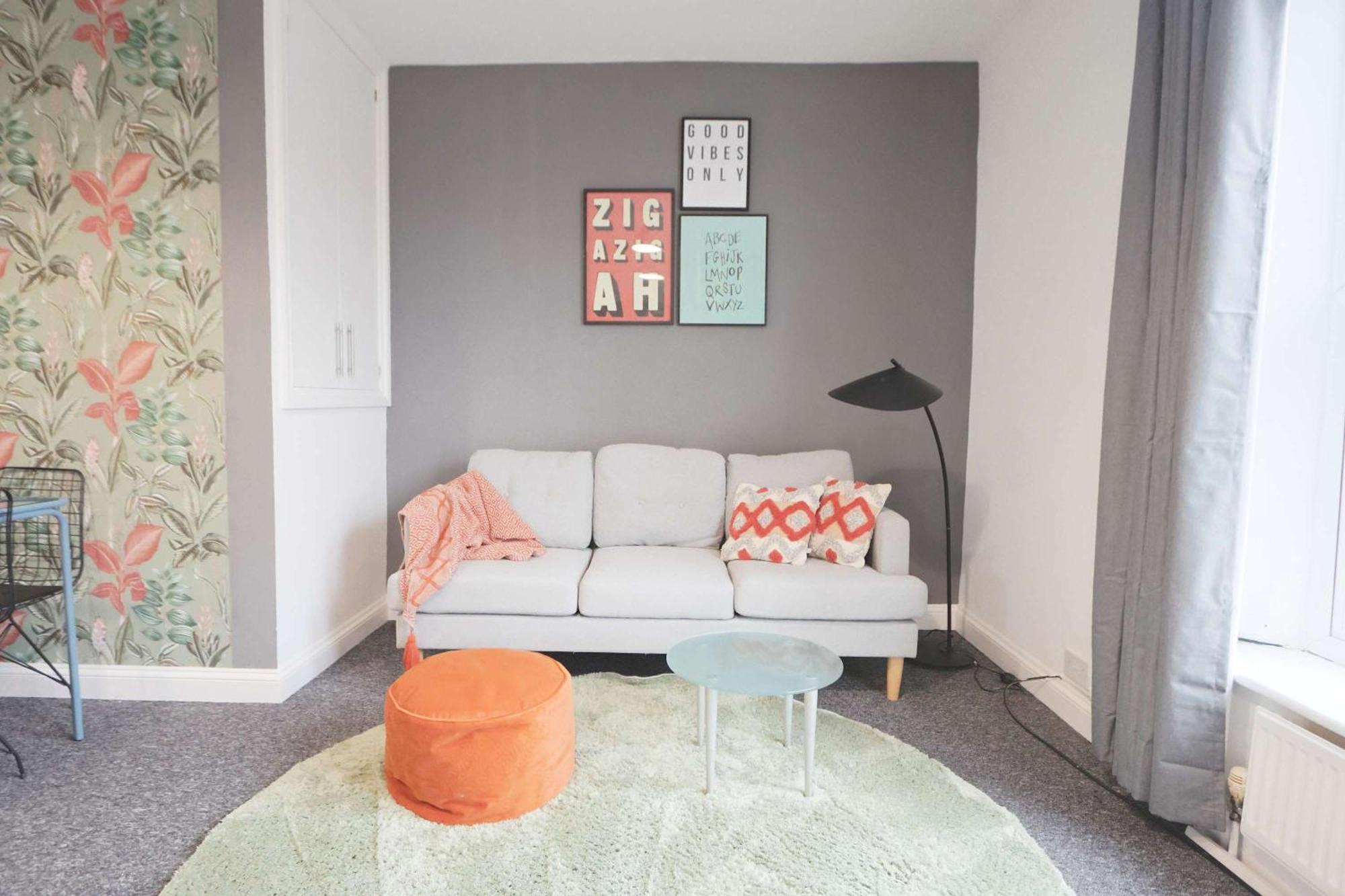 Two Bedroom Flat In Gloucester Road Bristol