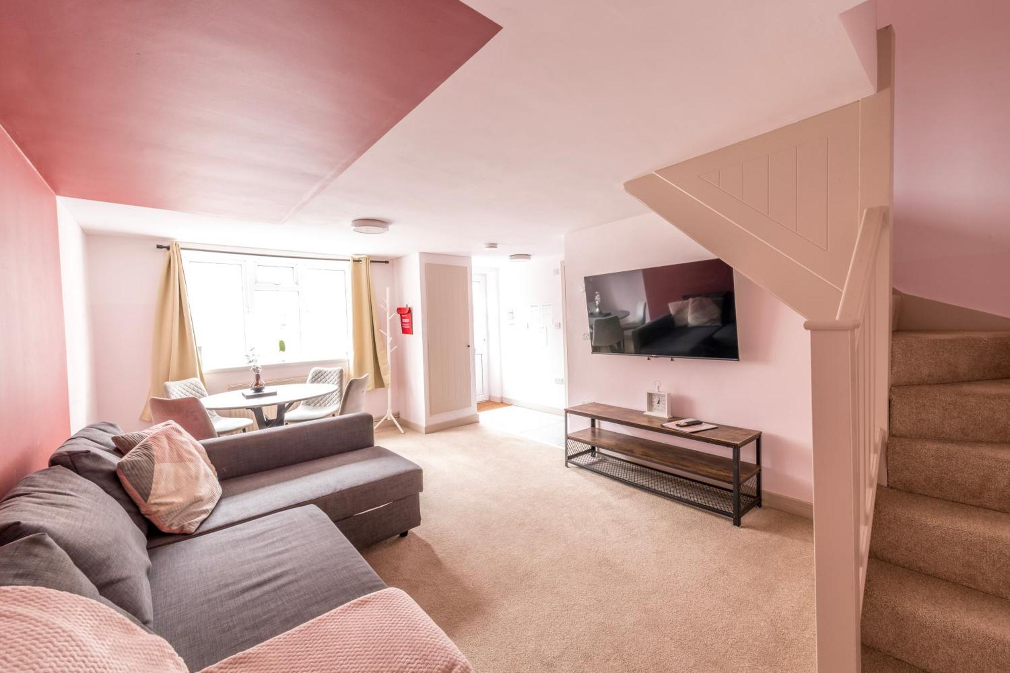 Cosy Medway With Free Parking By Prescott