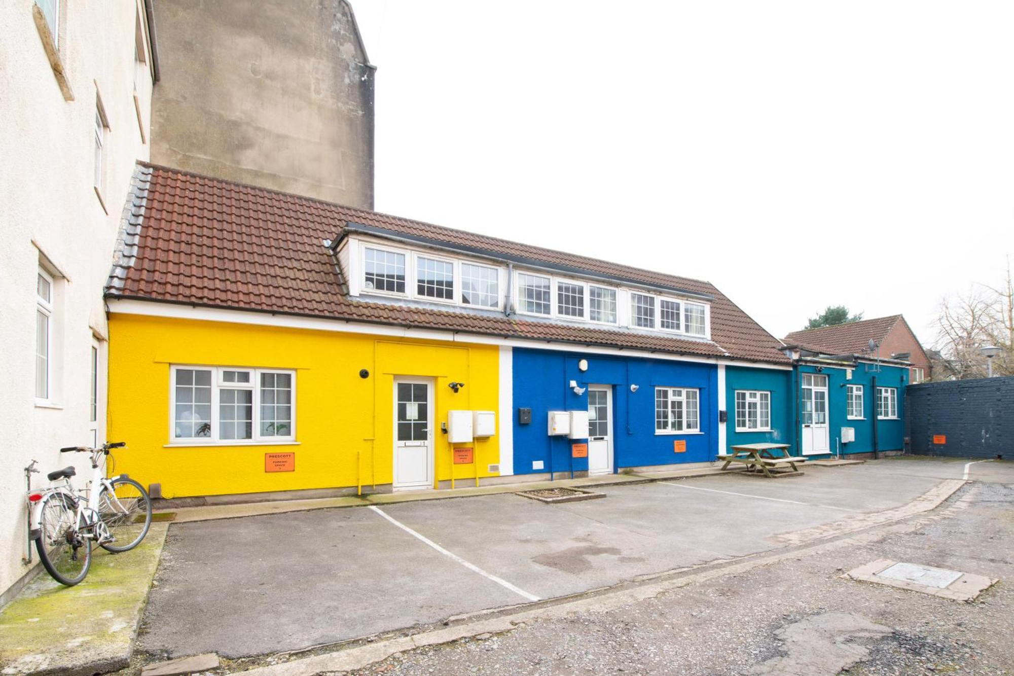 Cosy Medway With Free Parking By Prescott Apartment Bristol