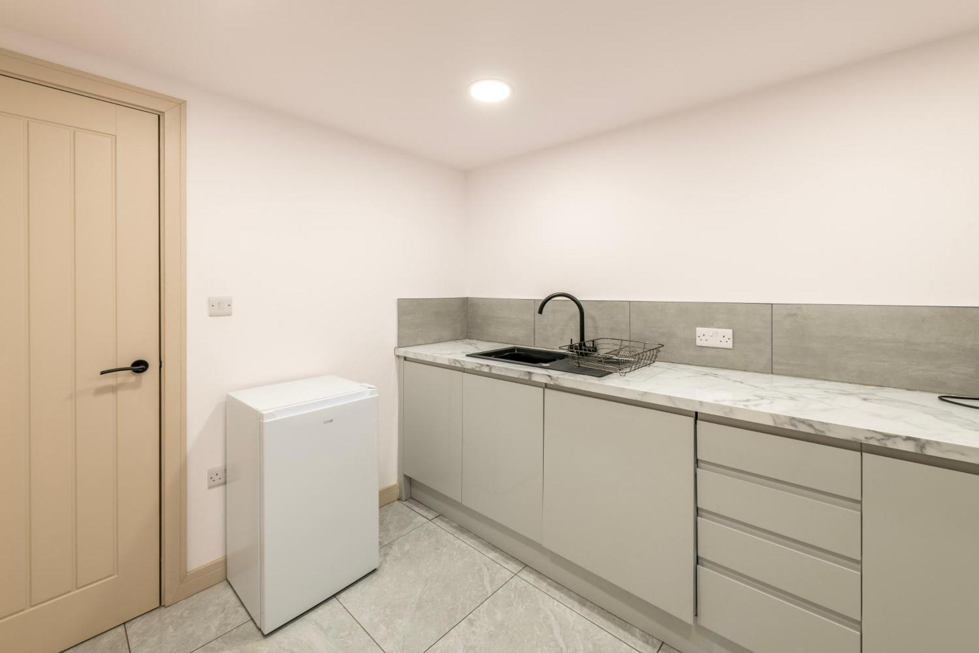 Cosy Medway With Free Parking By Prescott * Bristol