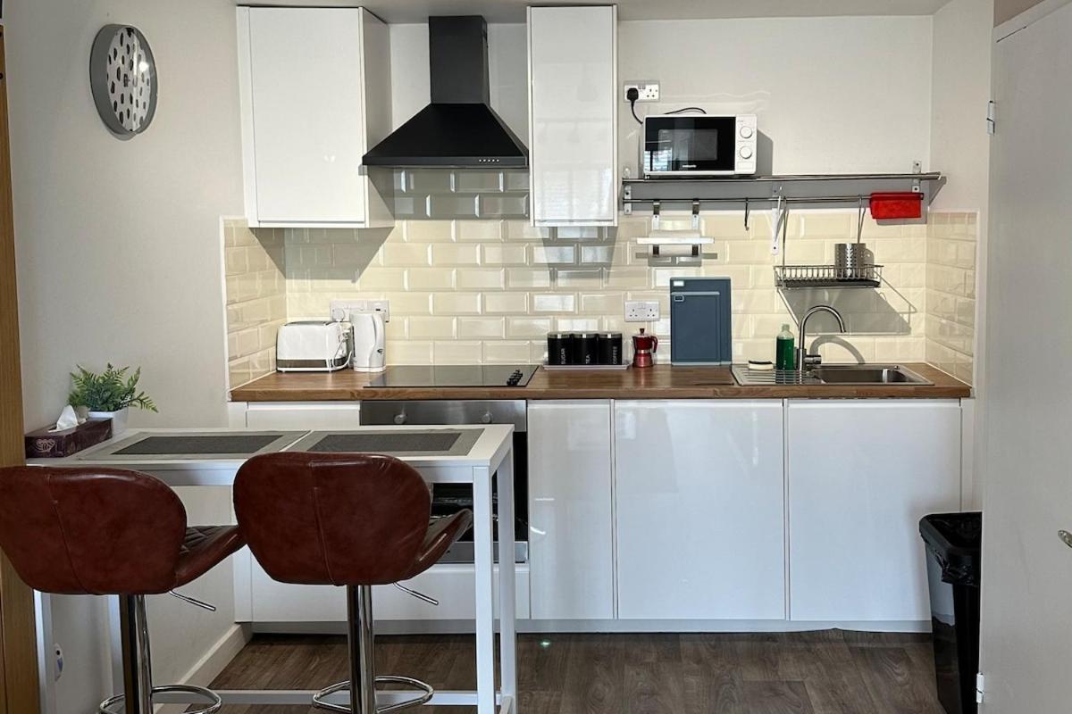 Apartment 1 Bedroom Flat Near Southmead Hospital *
