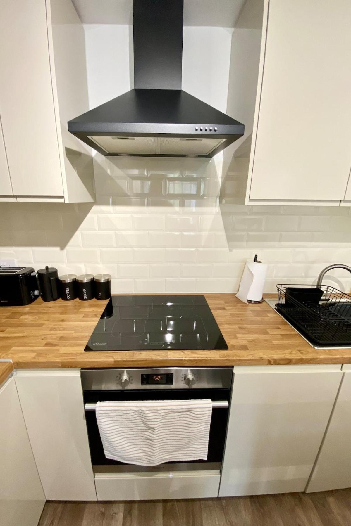 1 Bedroom Flat Near Southmead Hospital * Bristol