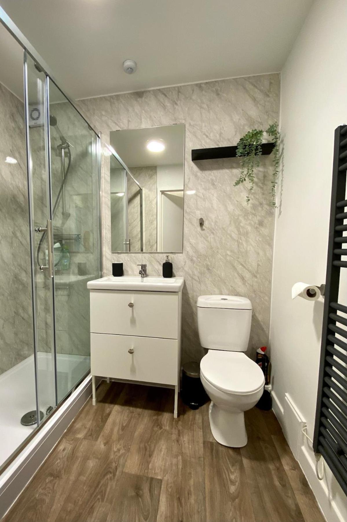 Apartment 1 Bedroom Flat Near Southmead Hospital *