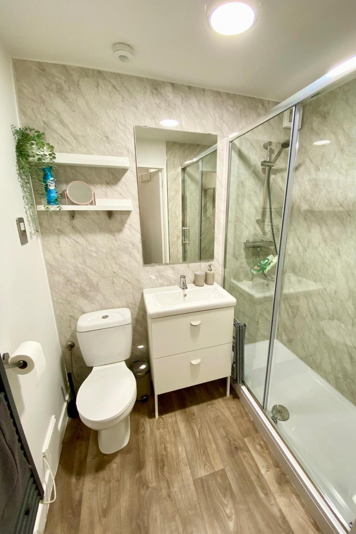 1 Bedroom Flat Near Southmead Hospital Apartment