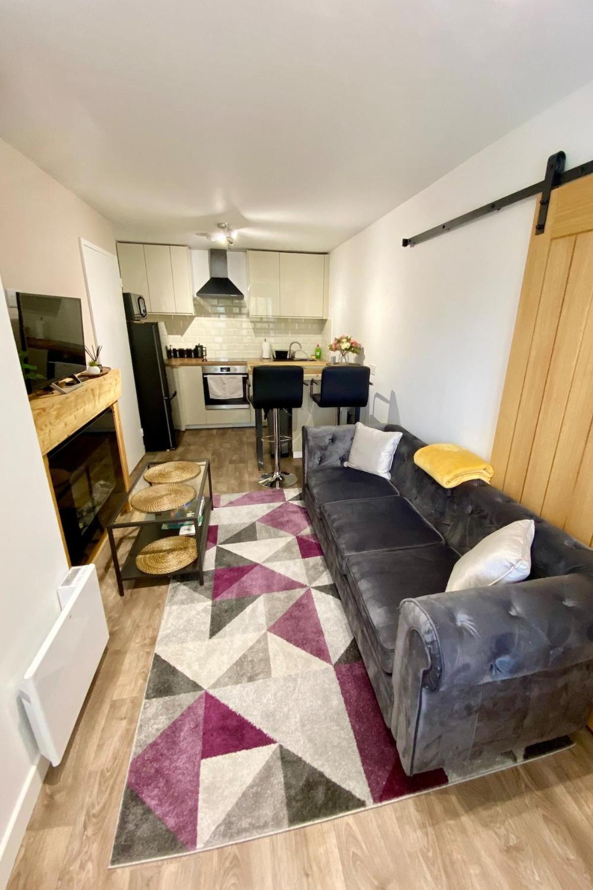 1 Bedroom Flat Near Southmead Hospital * Bristol