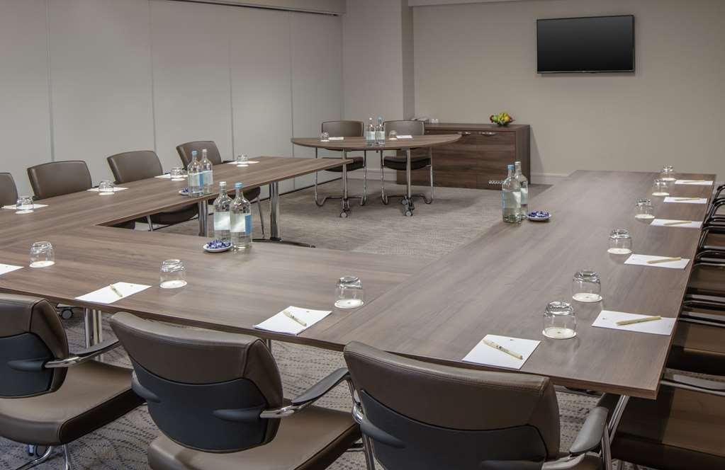 Hotel Doubletree By Hilton Centre 4*