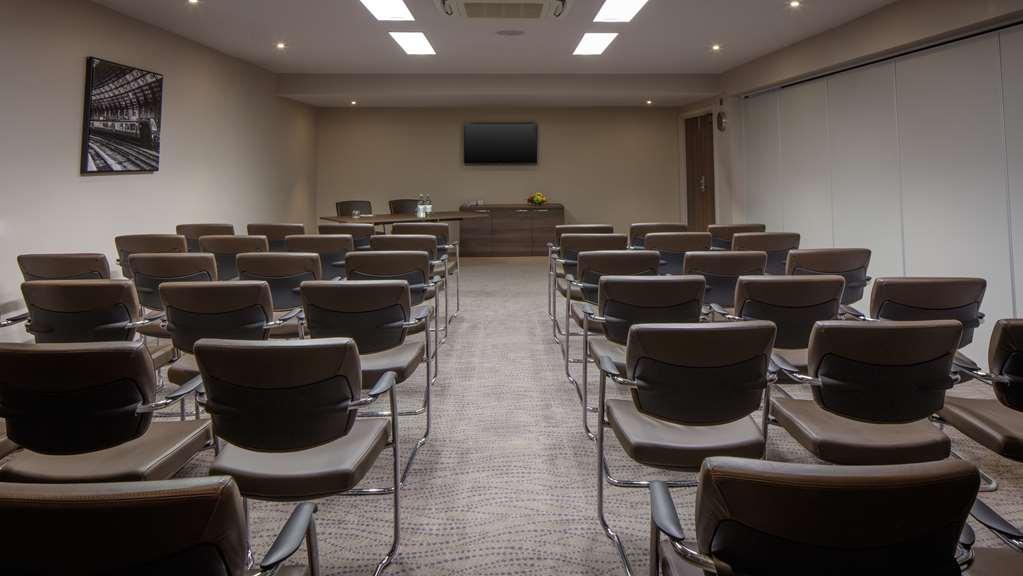 Doubletree By Hilton Centre Hotel 4*