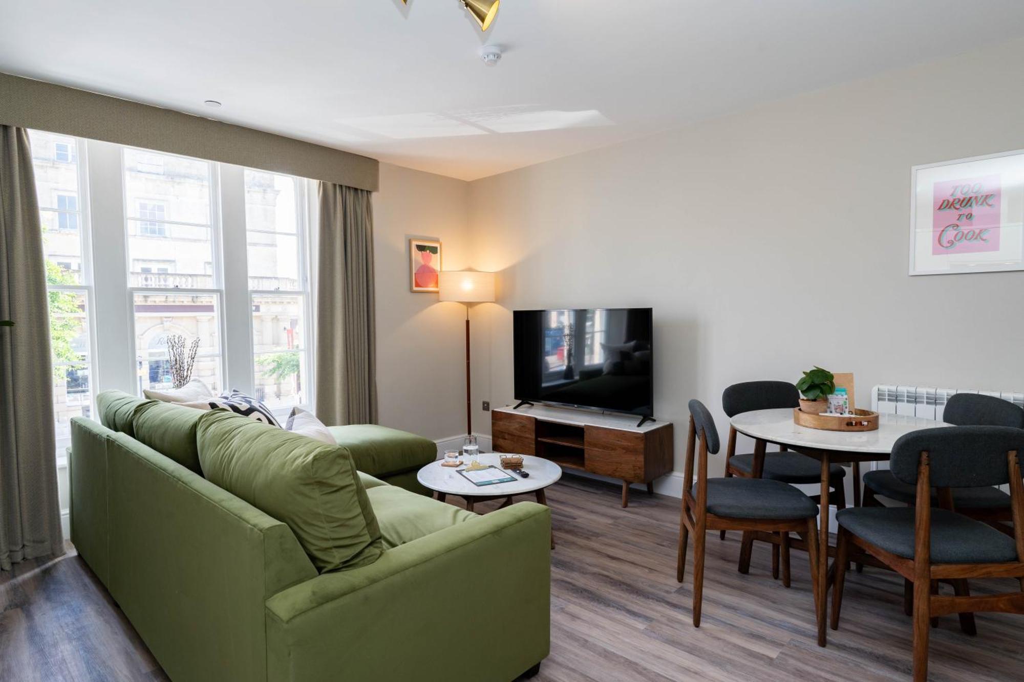 Apartment Wellington Place I Your Bristol