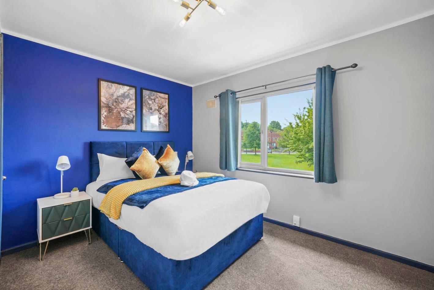 Spacious Luxury Garden House Free Parking *