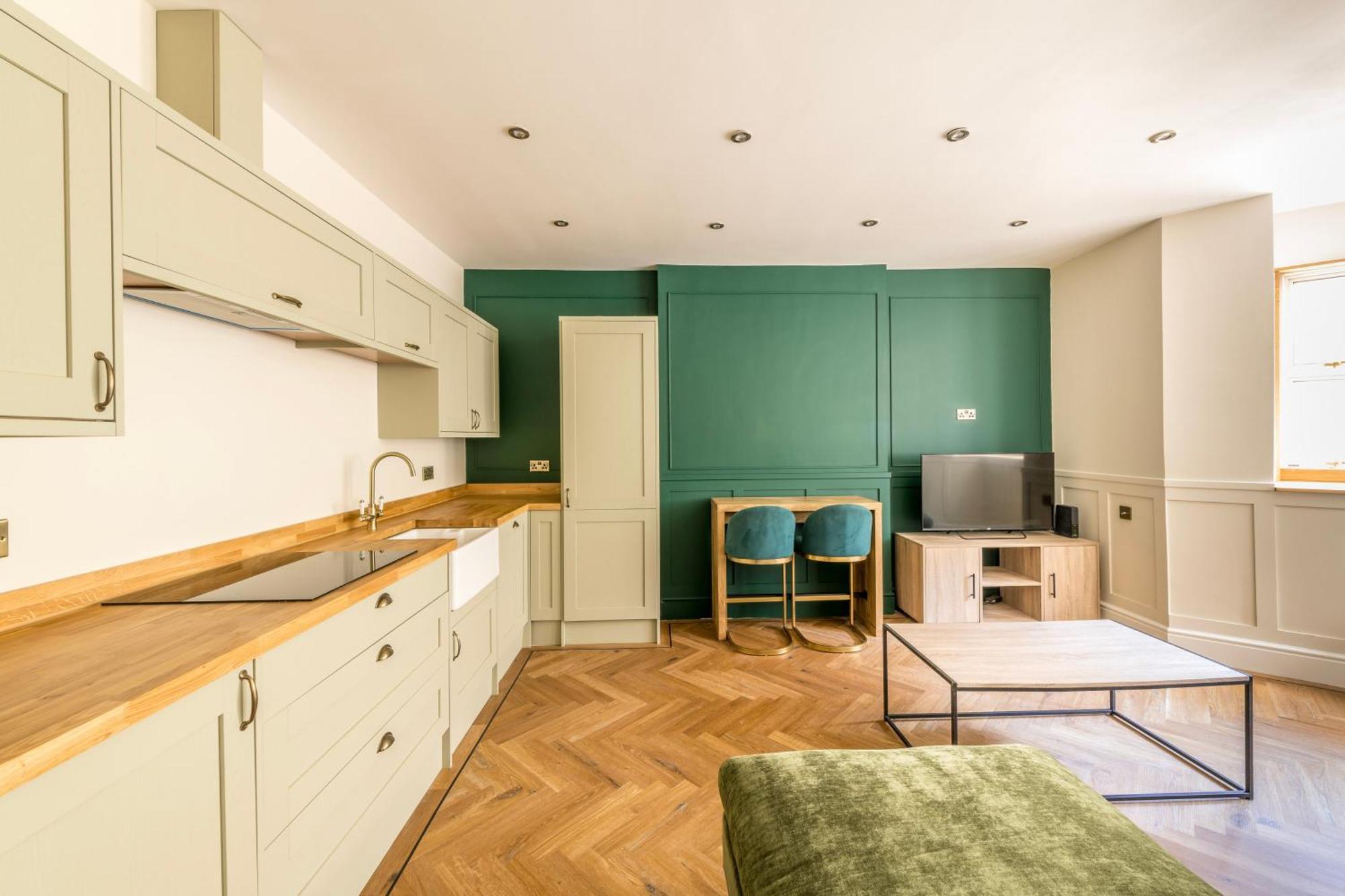 Luxury Victorian By Prescott * Bristol