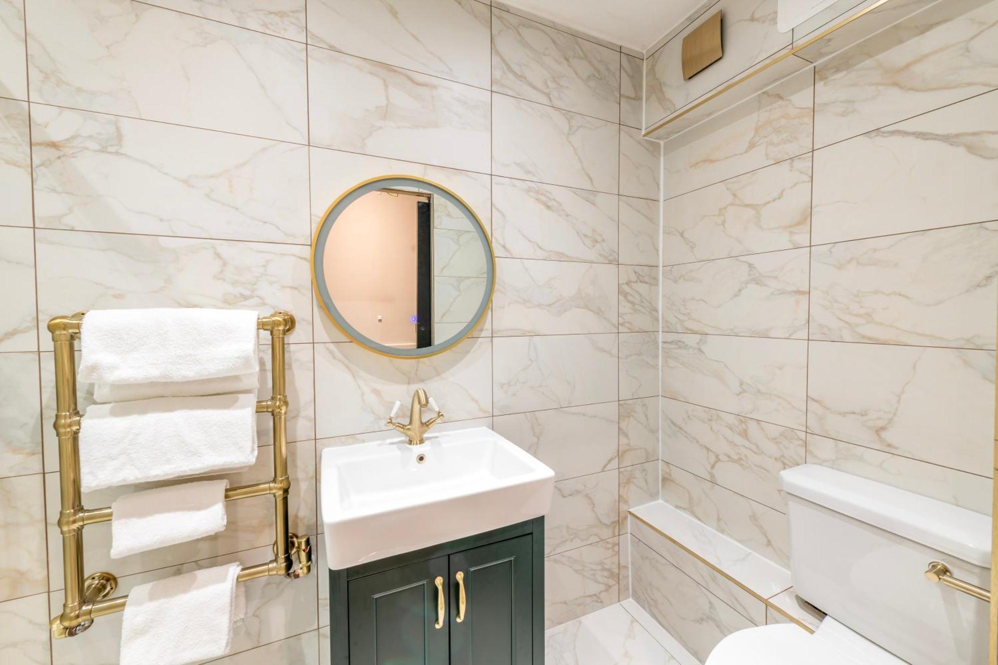 Luxury Victorian By Prescott * Bristol