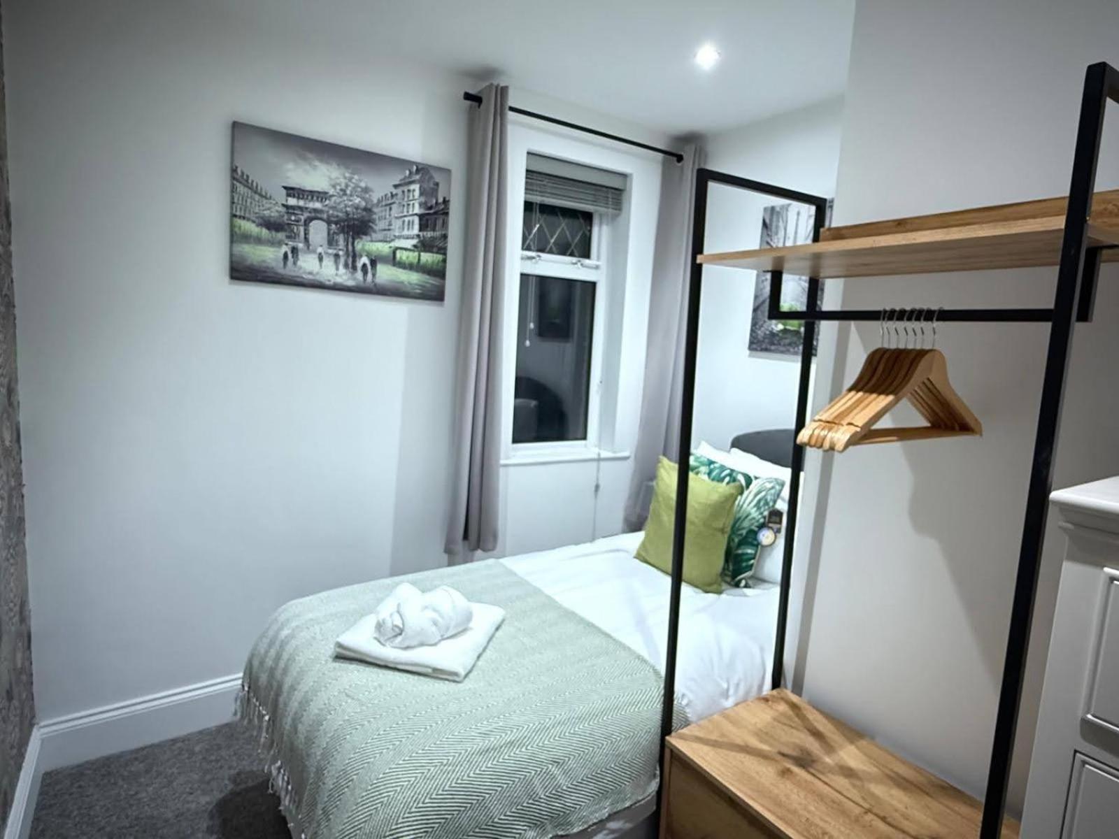 Southmead Place By Cliftonvalley Holiday home *