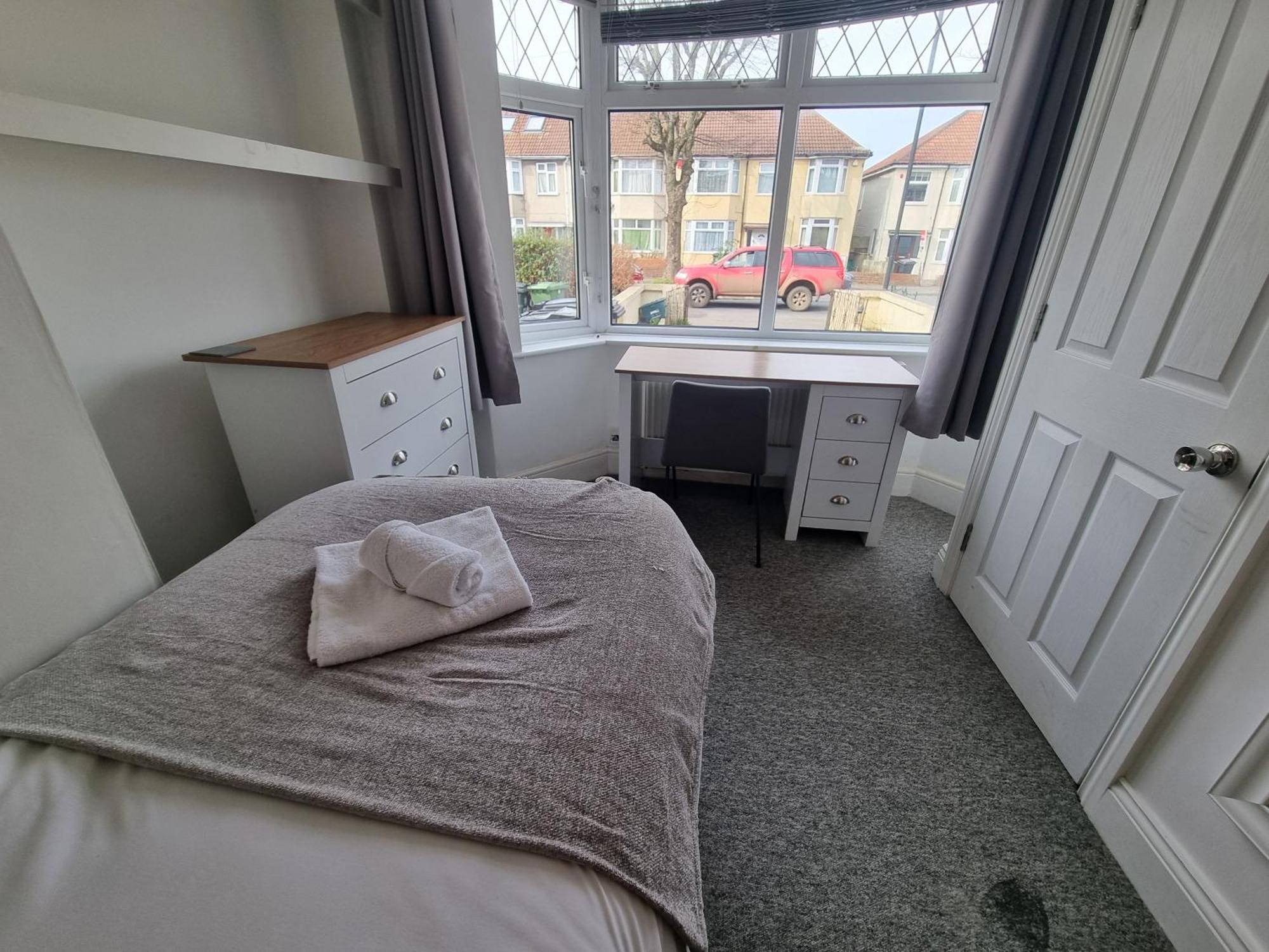 Southmead Place By Cliftonvalley Holiday home Bristol