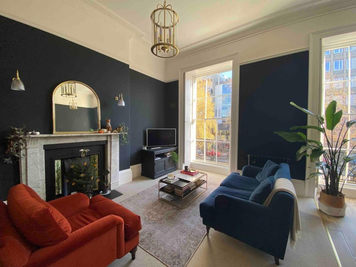 Beautiful 1 Bedroom Georgian Flat In Clifton Village With Parking Apartment
