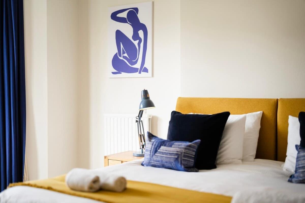 Spacious And Quiet Ground Floor Flat *