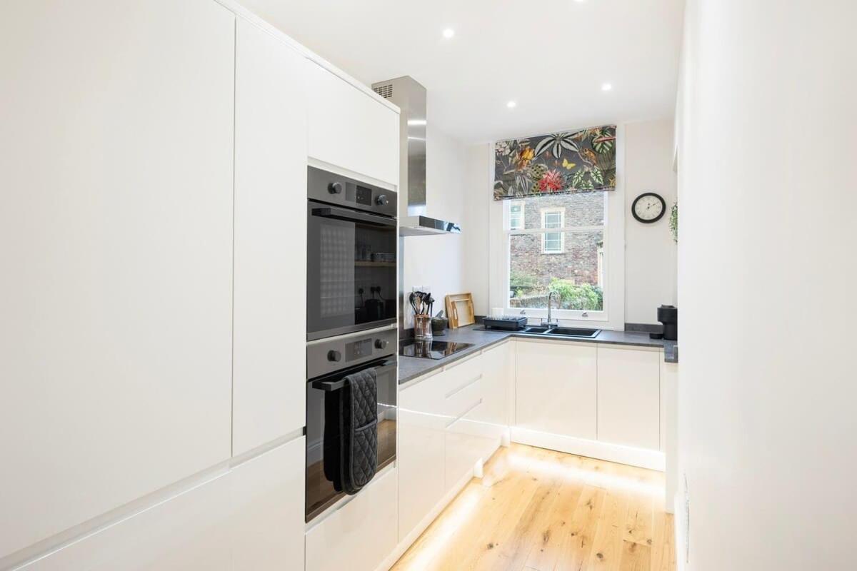 Spacious And Quiet Ground Floor Flat Apartment