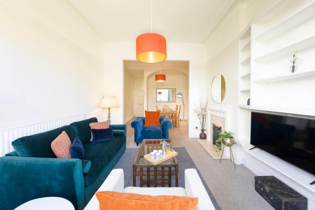 Spacious And Quiet Ground Floor Flat Bristol
