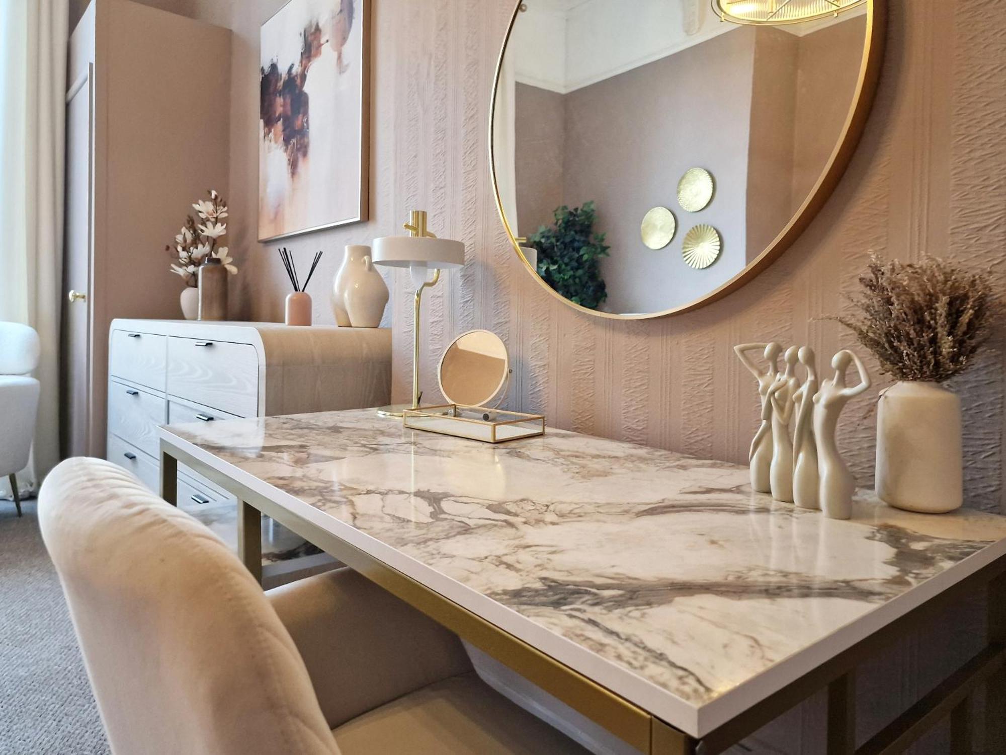 Exquisite 1-bed Flat In Clifton *