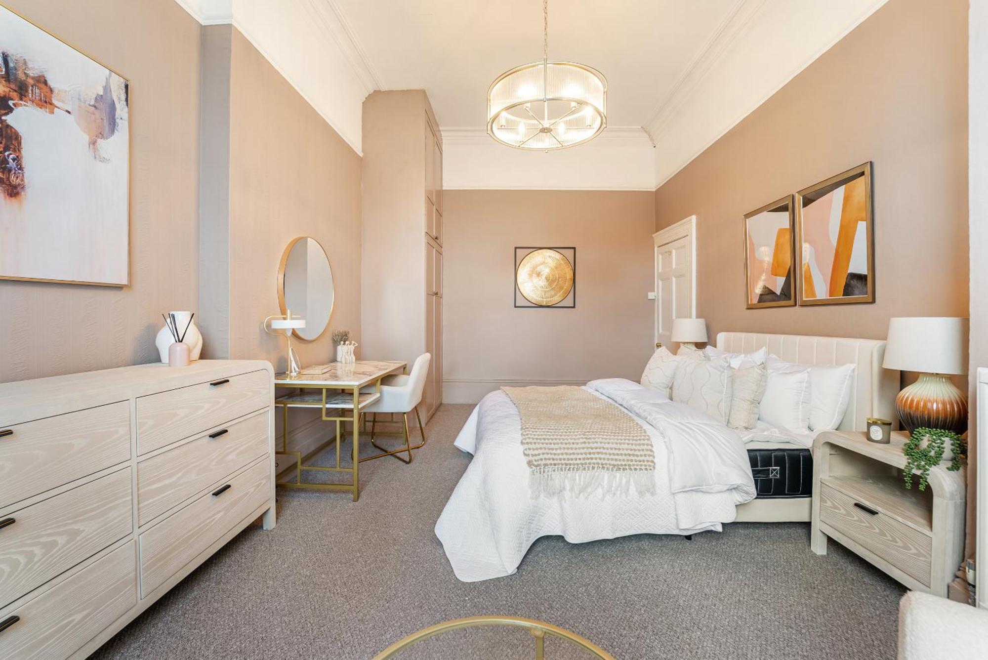 Exquisite 1-bed Flat In Clifton Bristol
