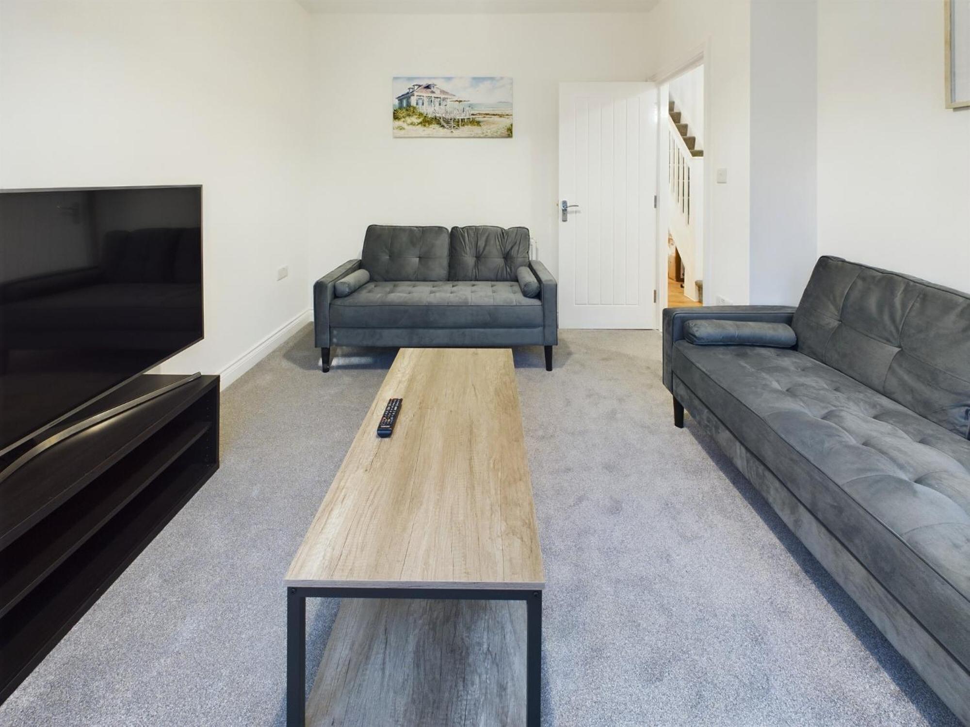 Holiday home Sleek 6-bed Townhouse With Garden Bristol