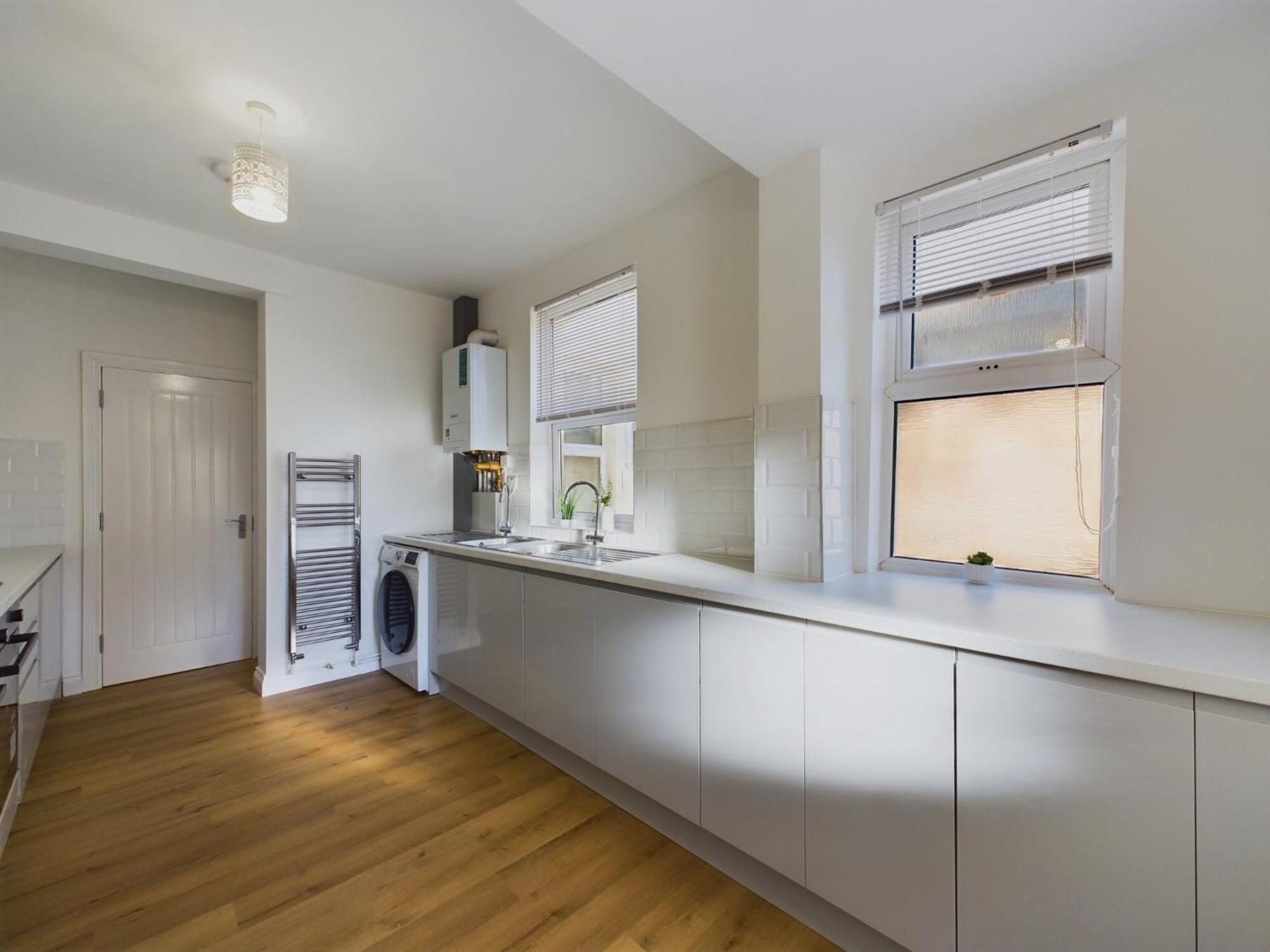 Holiday home Sleek 6-bed Townhouse With Garden