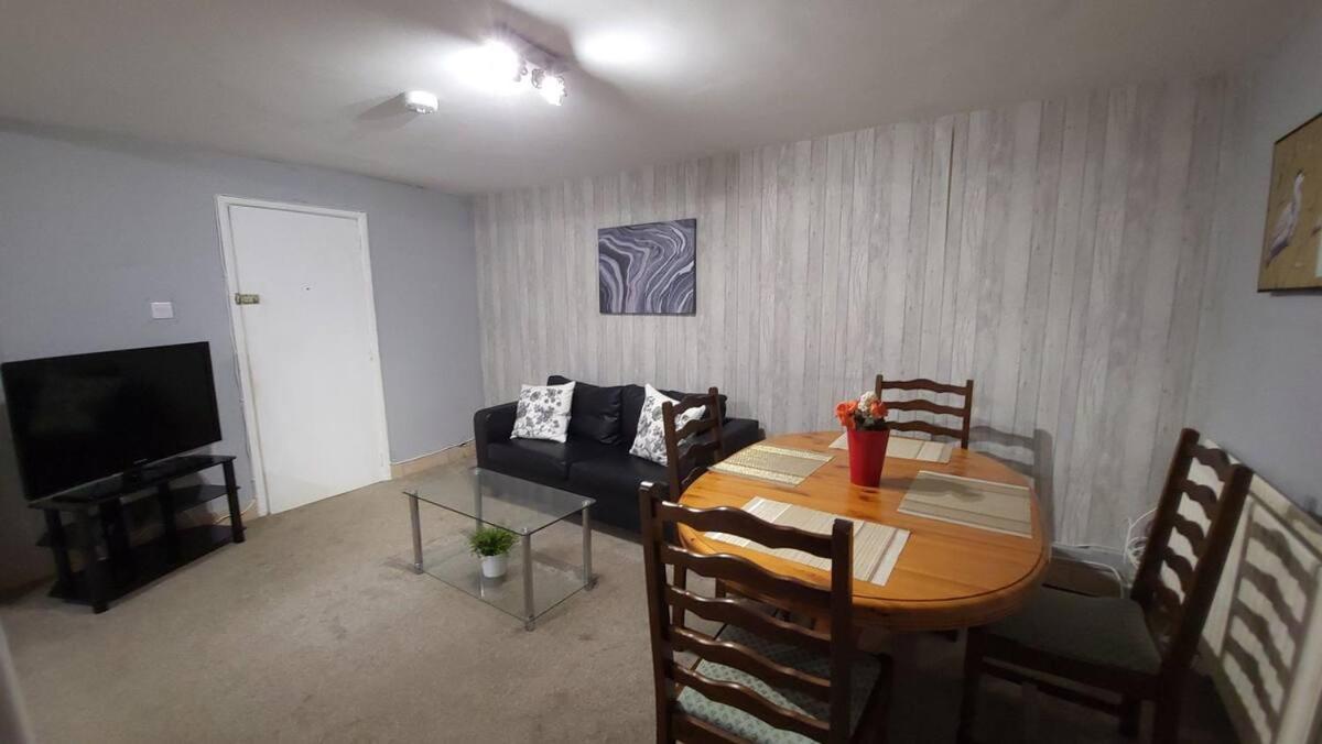 Nook, 3 Bedrooms Apartment Bristol