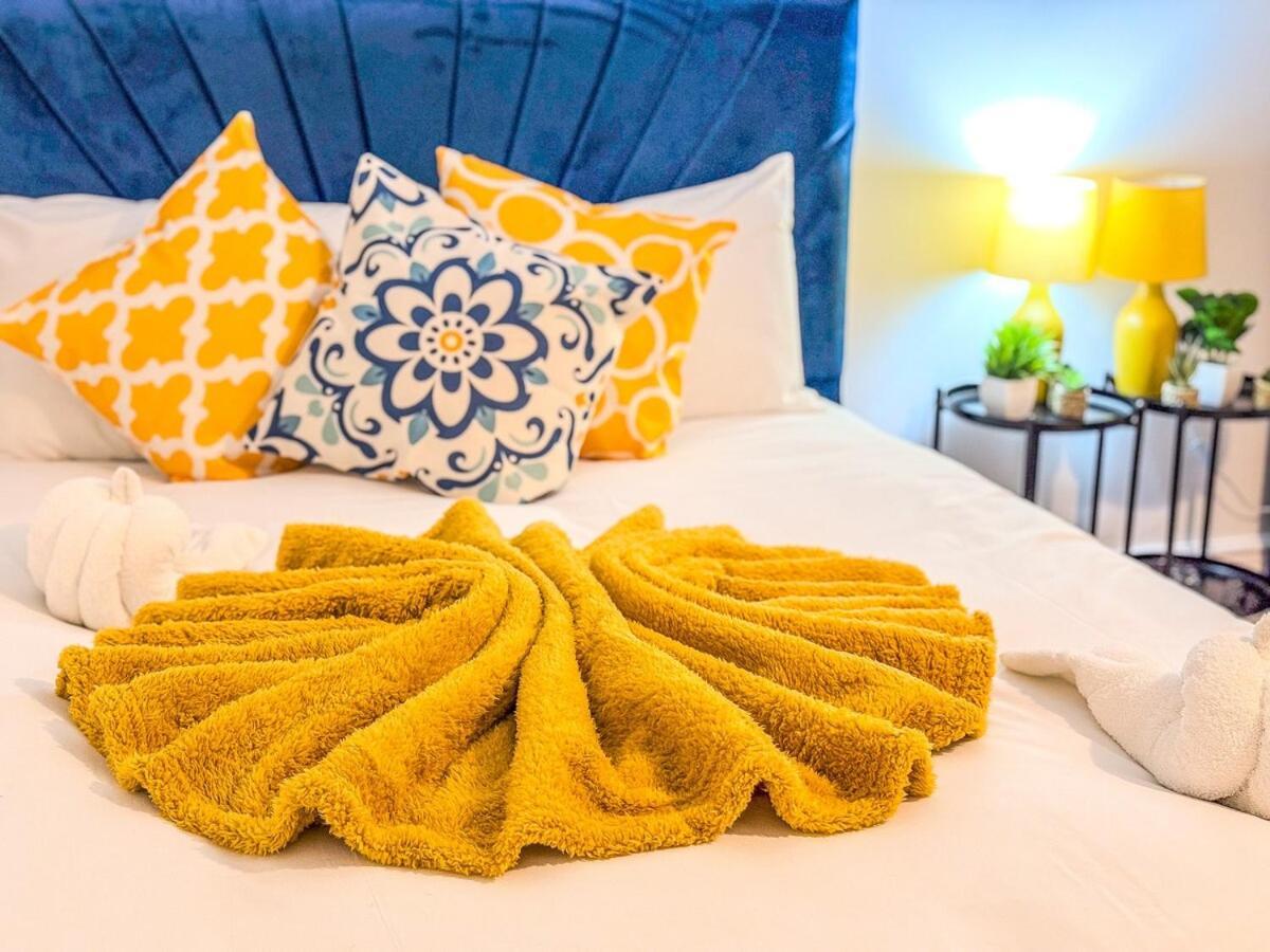 4 Bedroom Luxury By Altoluxoexperience Short Lets & Serviced With Free Wifi & Parking * Bristol