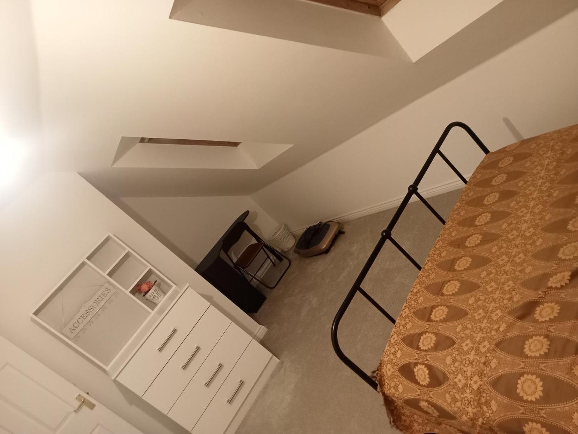 6 Western Court Lodge Bristol
