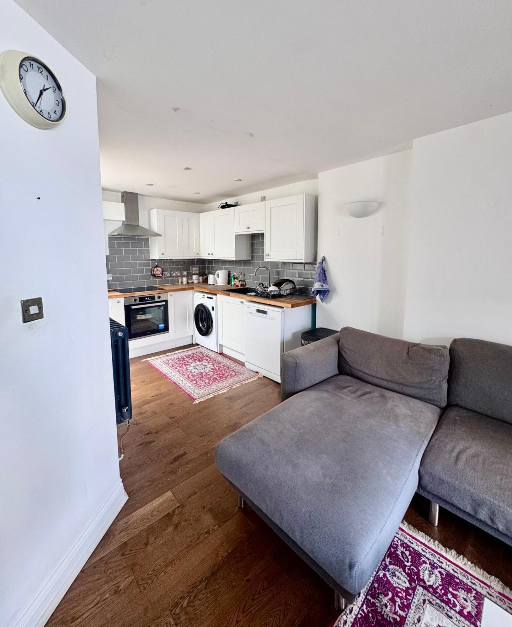 Bright & Cosy 3-bed Flat Hotwells, Walk To Clifton & Harbourside Apartment Bristol