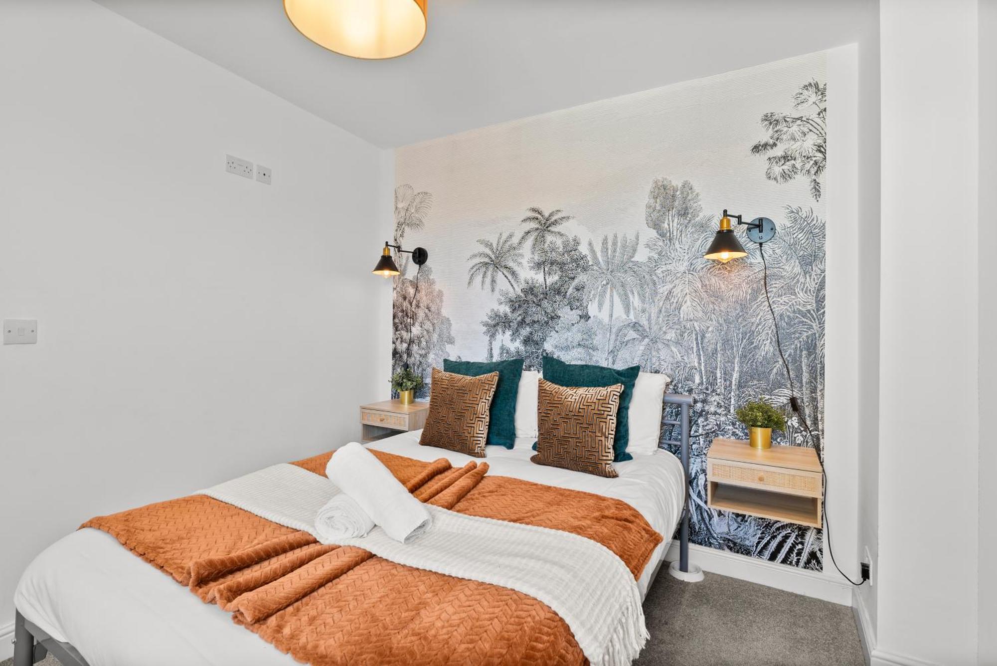 Spacious - Parking & Wifi Apartment