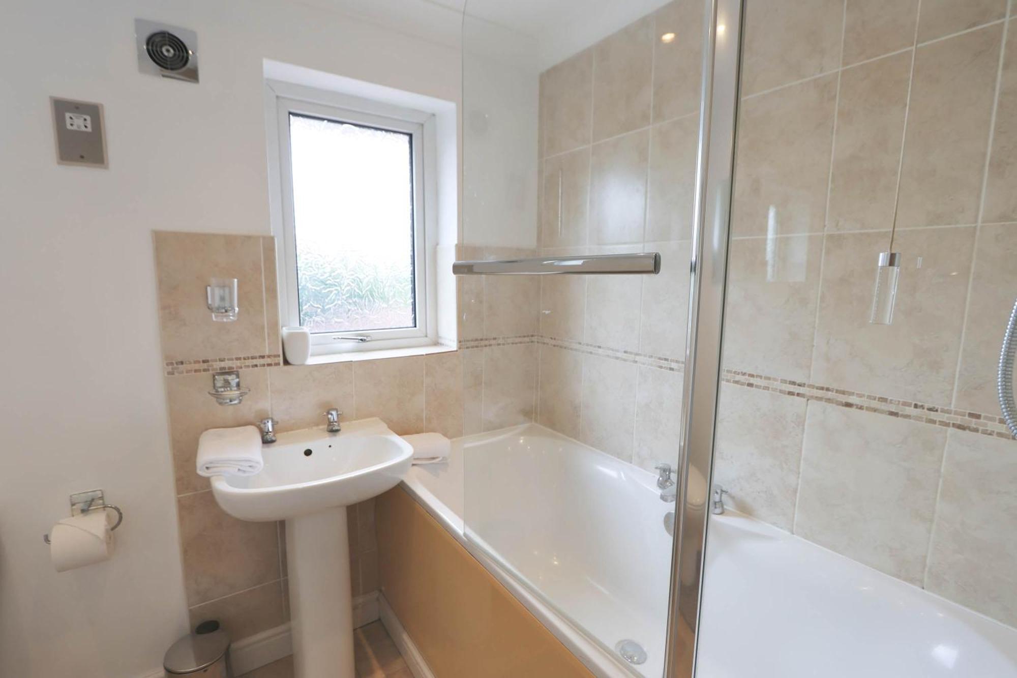 Four Bedroom House On Passage Road