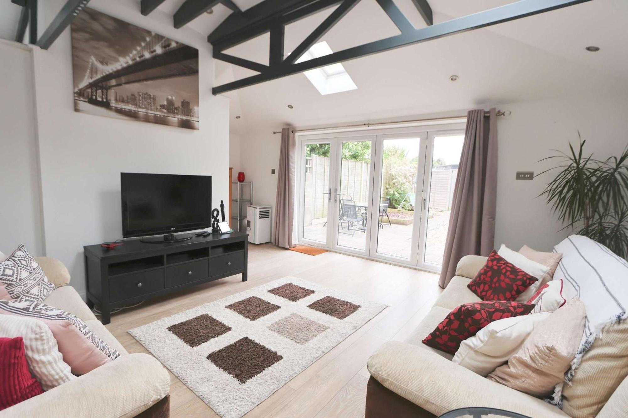 Holiday home Four Bedroom House On Passage Road