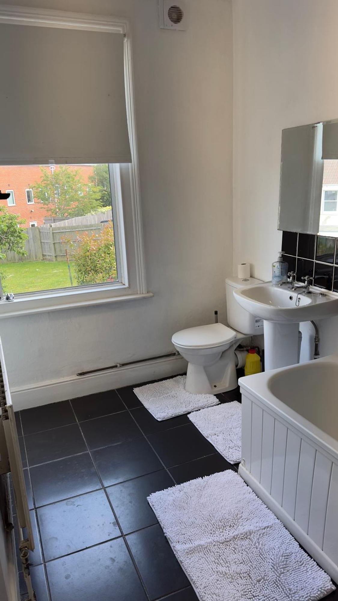 Comfortable 1 * Bristol
