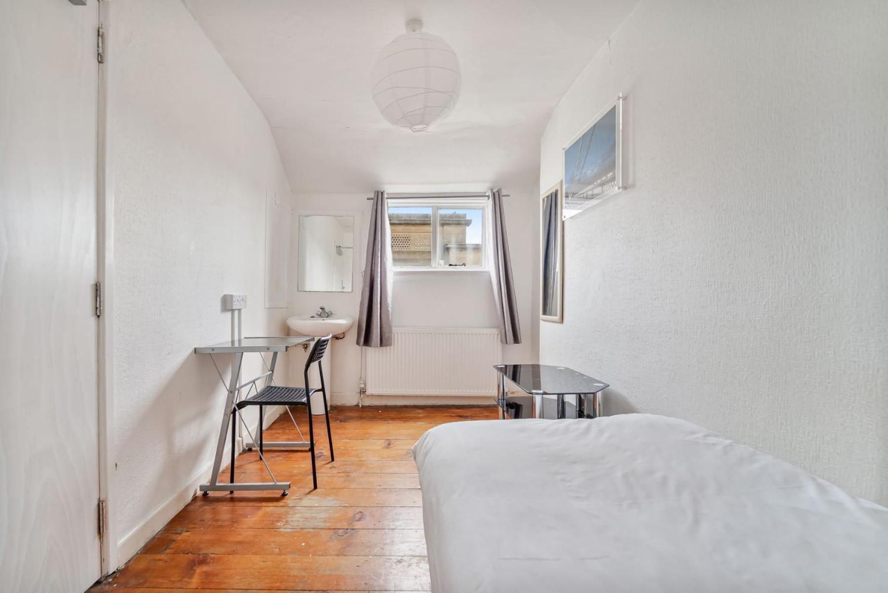 Apartment Georgian Shared House No'3 - By Clifton Short Lets Bristol