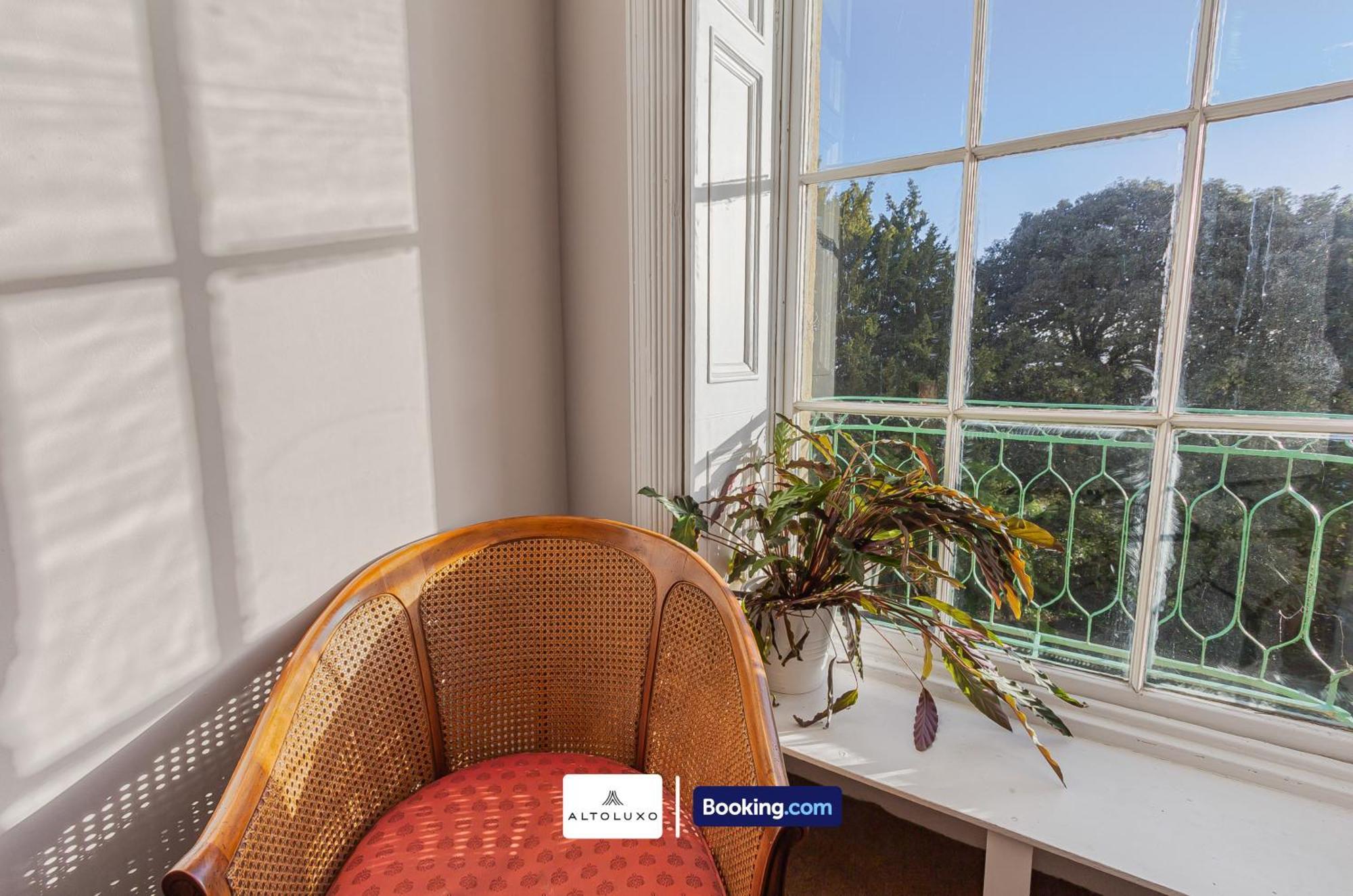 Apartment The Ritz 2 Bedroom Serviced By Altoluxoexperience Short Lets & Serviced With Free Wifi *