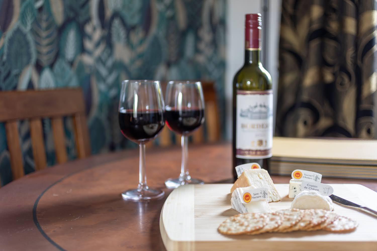 Woodland House By Cliftonvalley Holiday home