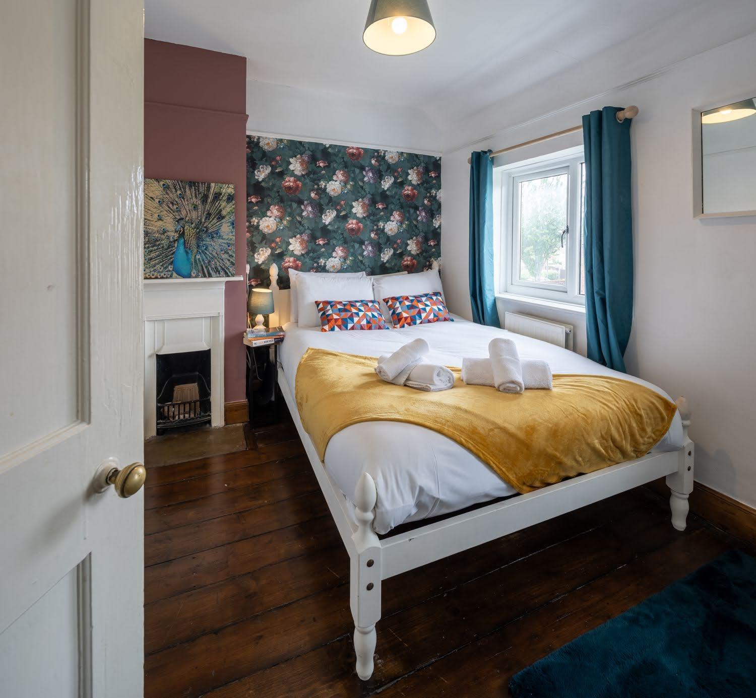 Woodland House By Cliftonvalley Holiday home