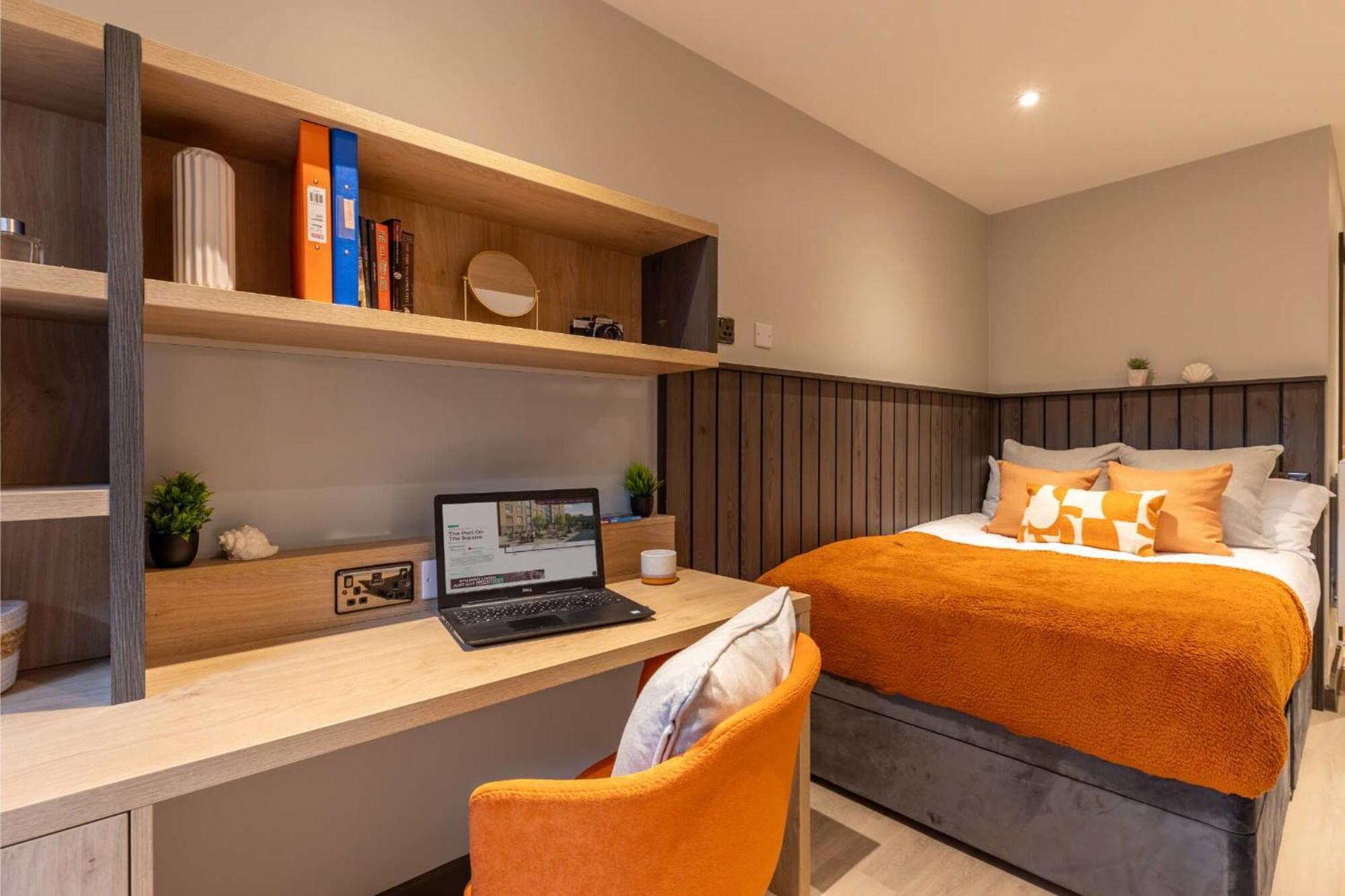 Apartment Student Only At The Port On The Square Bristol