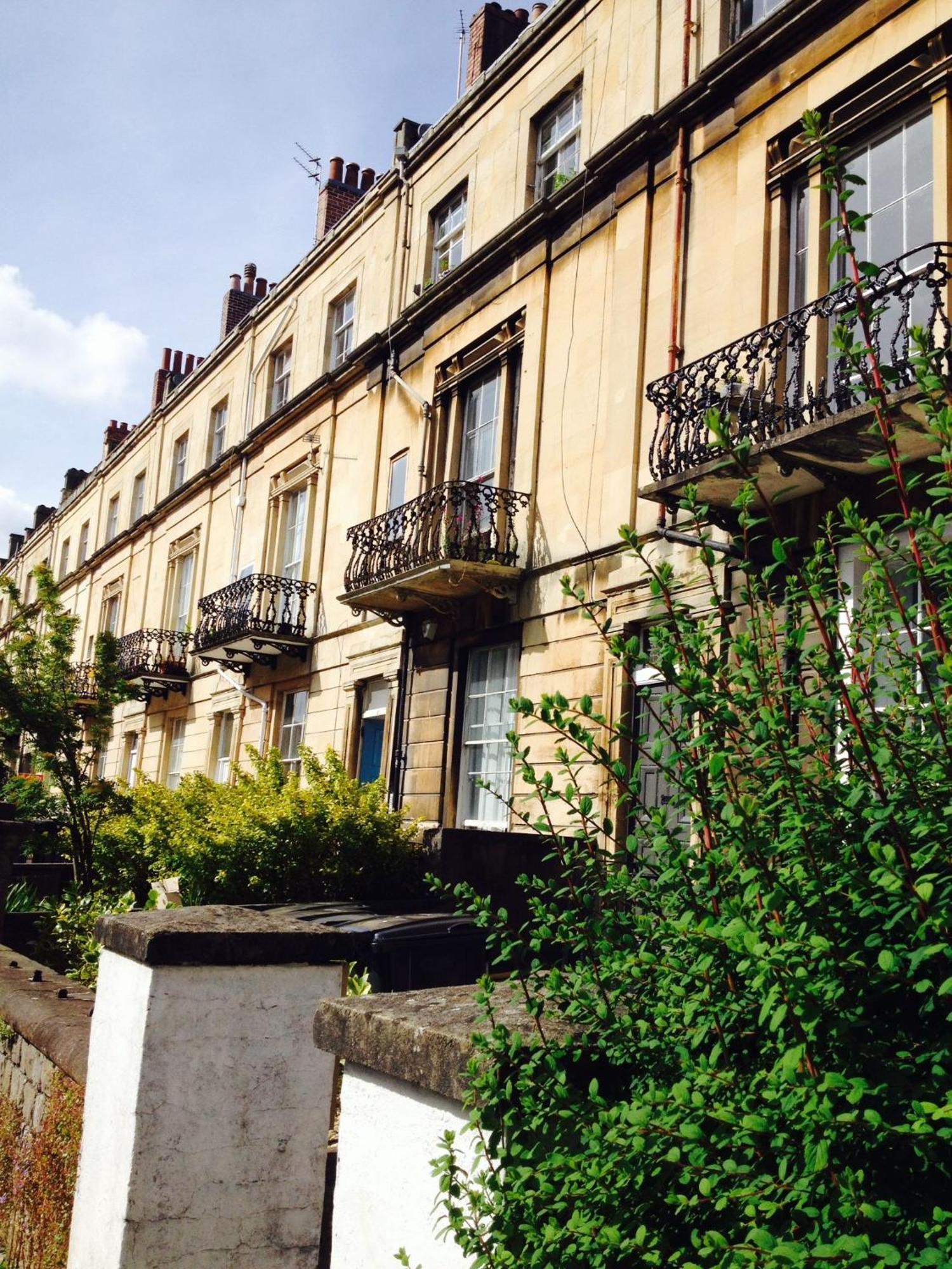 Apartment Georgian Shared House No'3 - By Clifton Short Lets