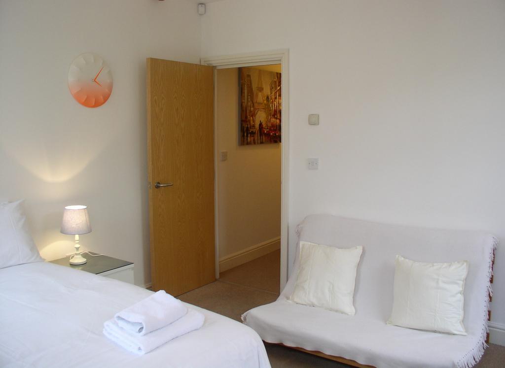 Apartment Pritchard Place *