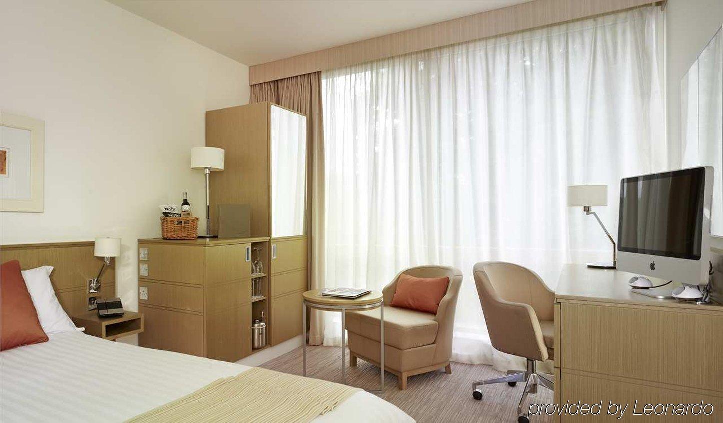 Hilton Garden Centre 4*