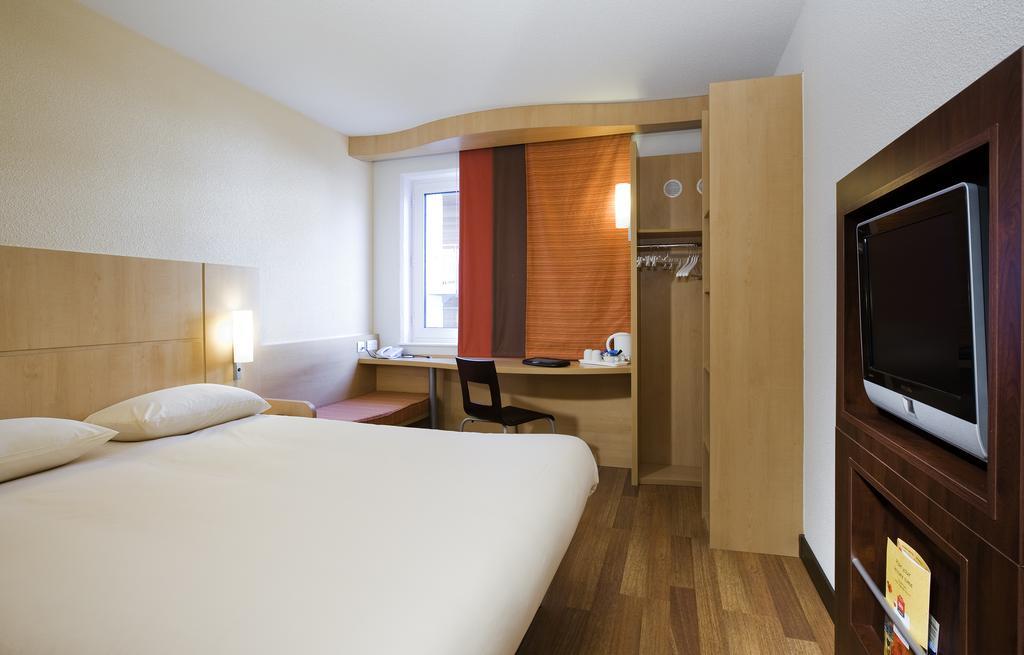 Hotel Ibis Temple Meads 3*