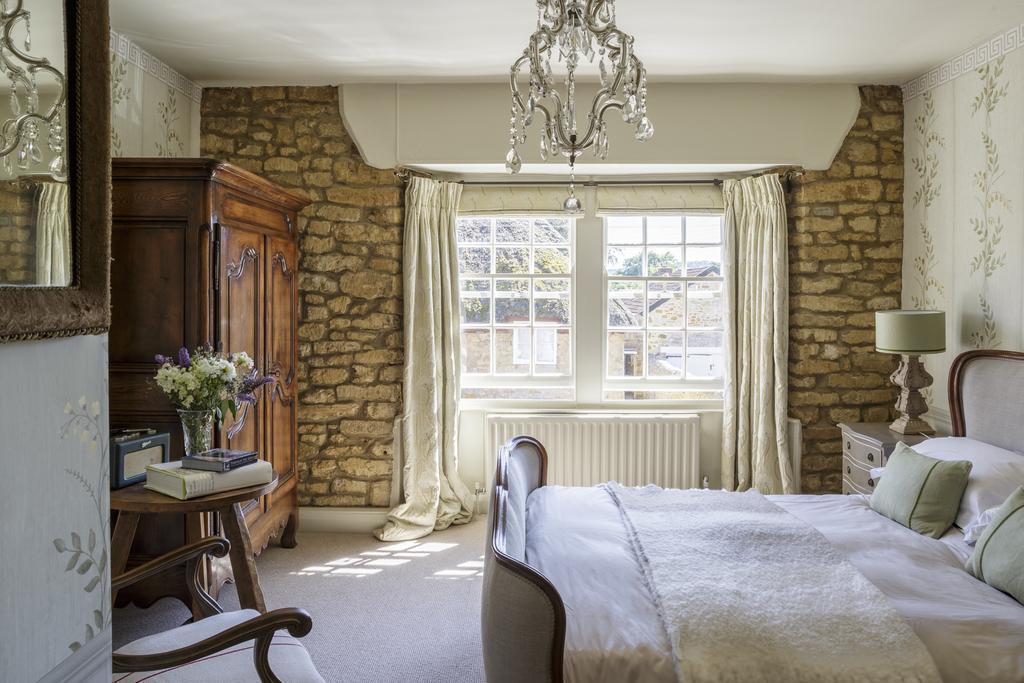Inn Lord Poulett Arms 3*