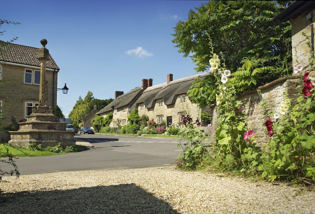 Inn Lord Poulett Arms 3*