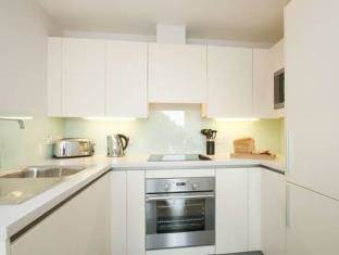 Cleyro Serviced - Finzels Reach Apartment