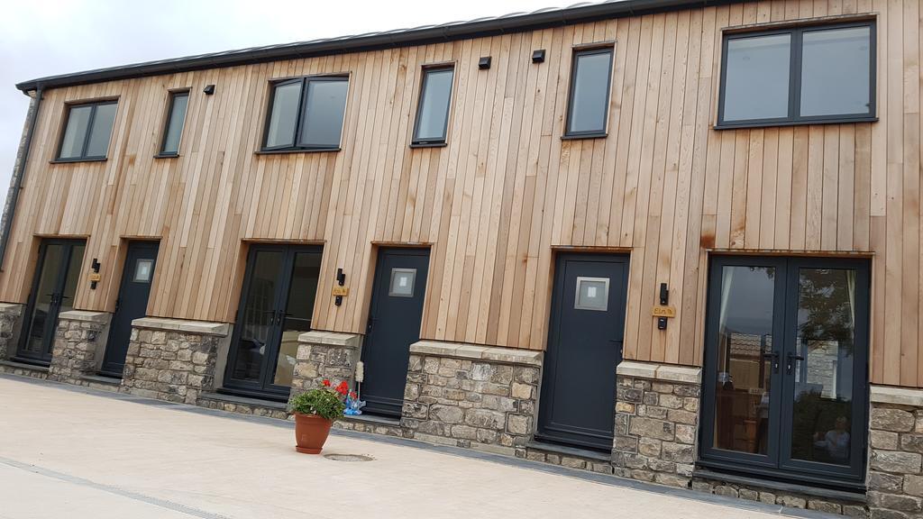 The Dutch Barn * Bristol