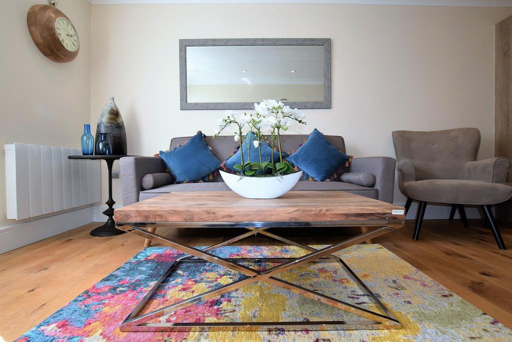 Yourapartment.com - Riverside City Centre Apartment *