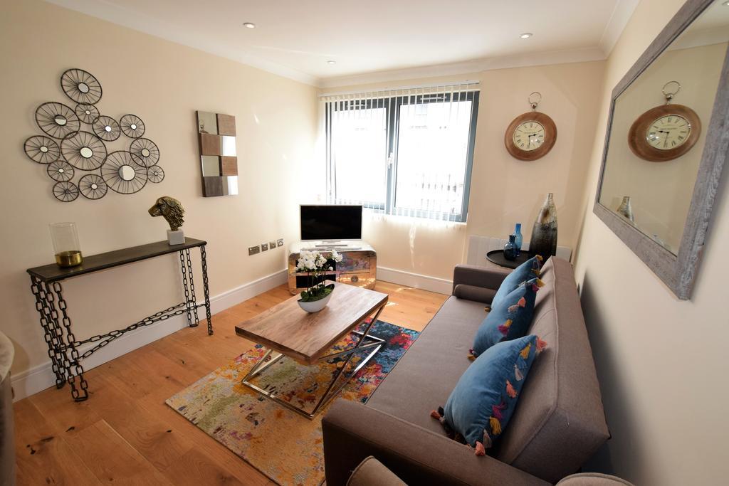 Yourapartment.com - Riverside City Centre Apartment